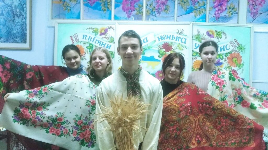 День української хустки в МПМЛ
