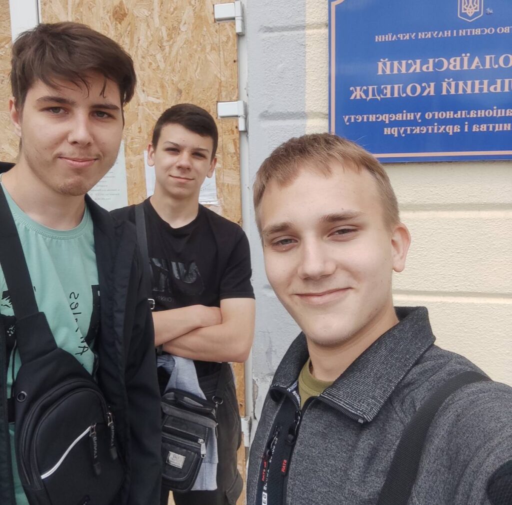 Учні МПМЛ взяли участь в квесті "Історичний Миколаїв"