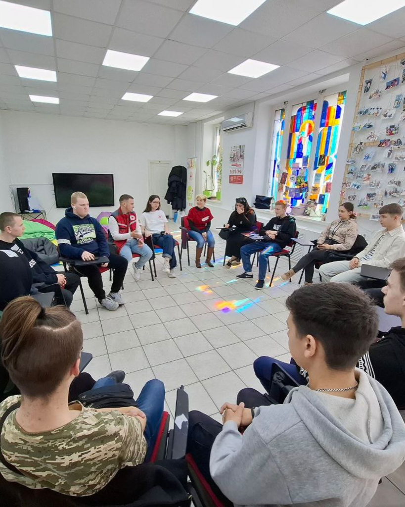 Наші учні відвідали тренінг з командоутворення