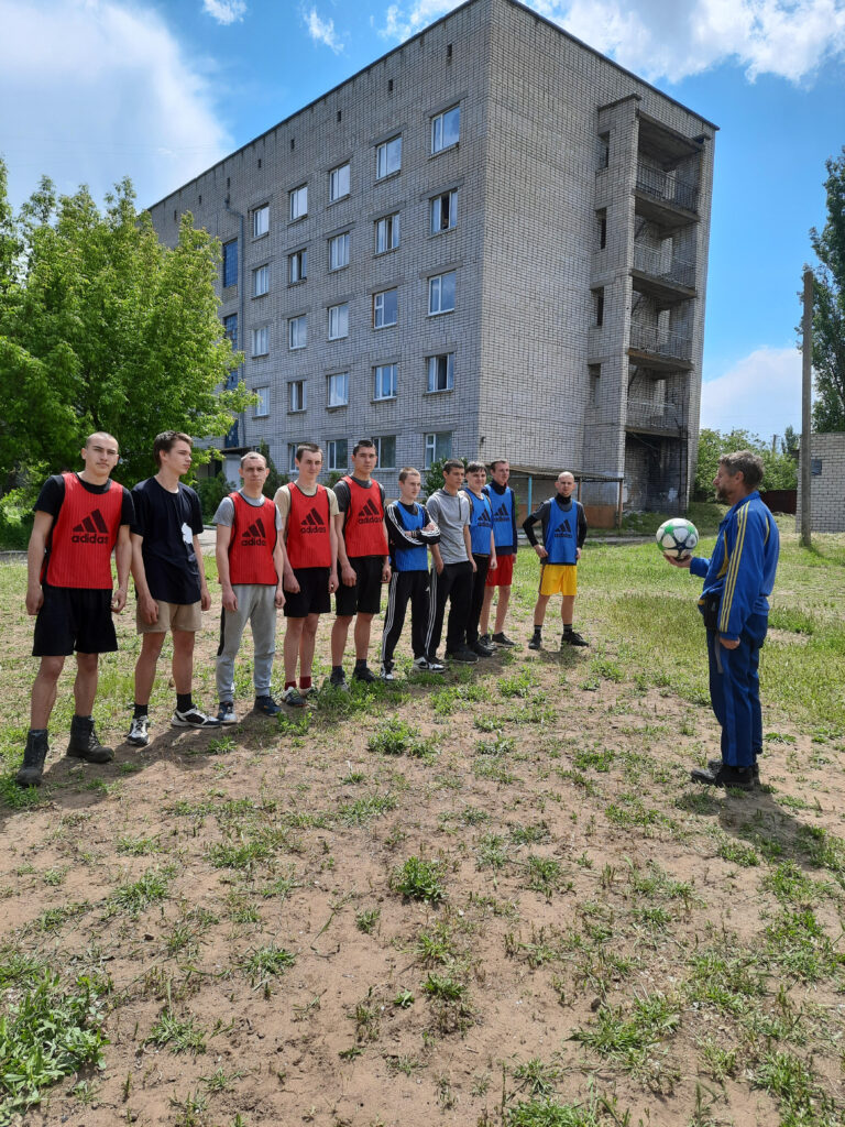 Товариські зустрічі з футболу