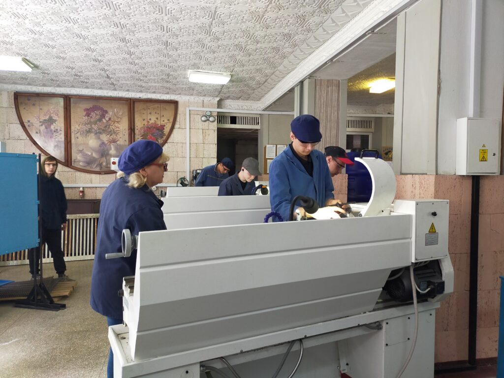 Запрошуємо на навчання за професією Верстатник