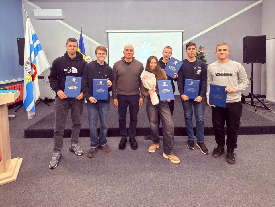 Вітаємо наших студентів з почесною нагородою!