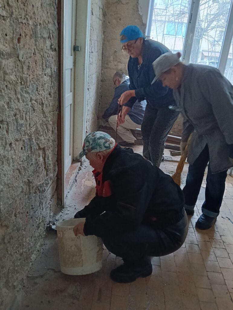 Вітаємо перший випуск курсів з інноваційного будівництва!