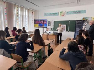 Завітали до гімназії №24 з профорієнтаційним візитом