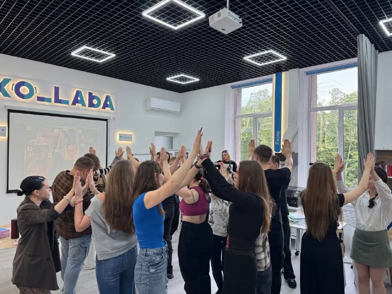 Працюємо над собою в лабораторії KO_LABA